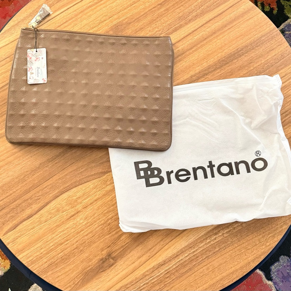 Brentano Taupe Quilted Laptop Sleeve
